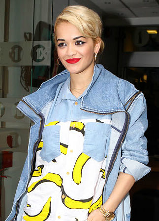 Rita Ora serious about fashion DECOR